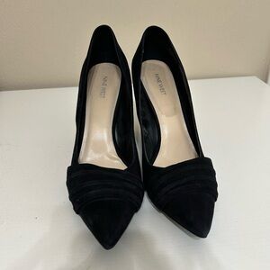 Women’s size 13M Nine West Black Pointed Toe Block Heel